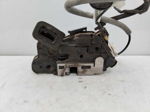 5K1837015J VAG Cerradura  en stock Huelva