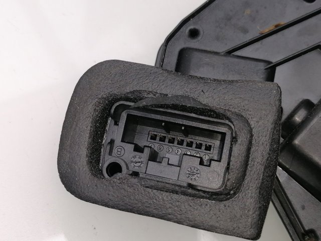5K1837016 VAG Cerradura de puerta delantera derecha  en stock Córdoba