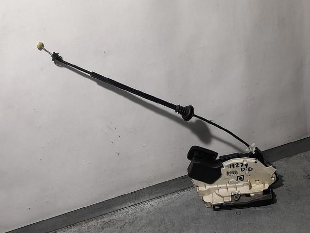 5K1837016B Cerradura de puerta delantera derecha  disponible Burgos