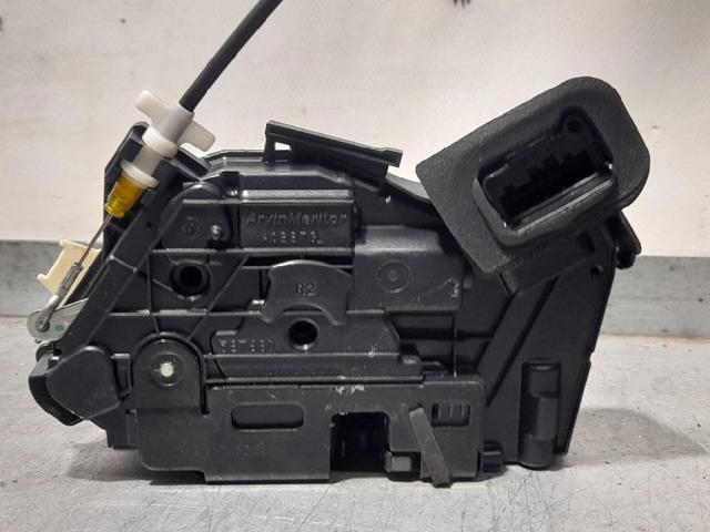5K1837016B VAG Cerradura de puerta delantera derecha comprar Alcalá