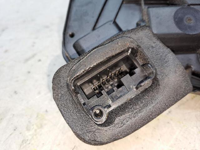 5K1837016B VAG Cerradura de puerta delantera derecha comprar Madrid