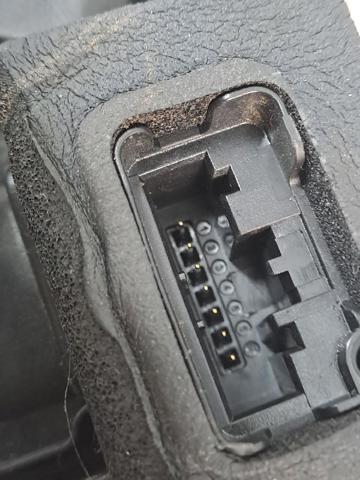 VAG 5K1837016D Cerradura de puerta delantera derecha  en stock Valencia