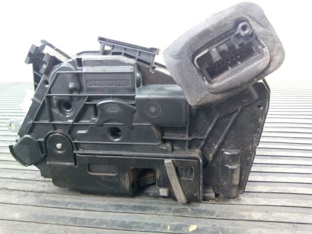 5K1837016D Cerradura de puerta delantera derecha  en stock Granada