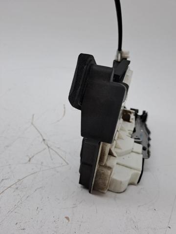 5K1837016D Cerradura de puerta delantera derecha  disponible Burgos