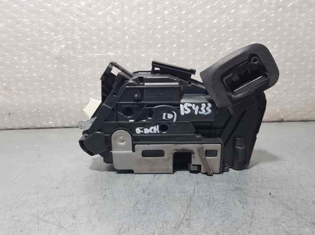 5K1837016J VAG Cerradura de puerta delantera derecha comprar Bilbao