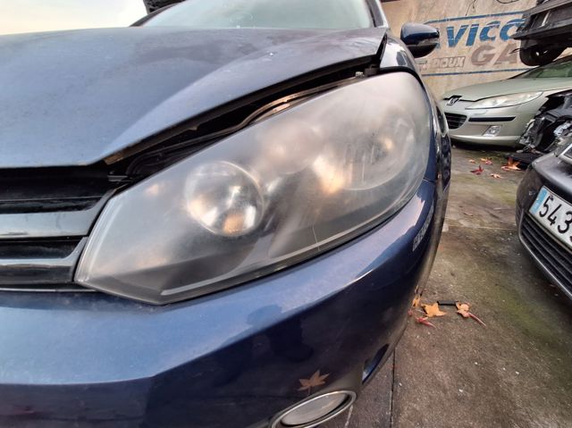Faro izquierdo Volkswagen Golf 6 5K1