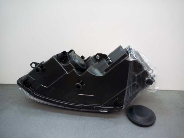 VAG 5K1941006L Faro derecho comprar Barcelona