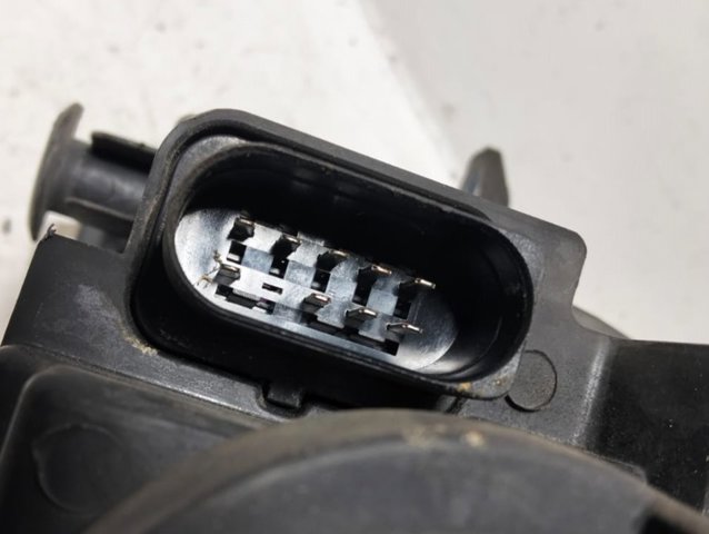5K1941006M VAG Faro derecho  comprar en Jaén