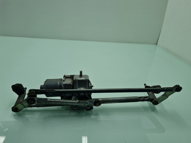 VAG 5K1955119 Motor del limpiaparabrisas  disponible Lugo