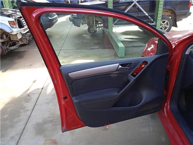 5K4831055H Puerta delantera izquierda  disponible Utrera