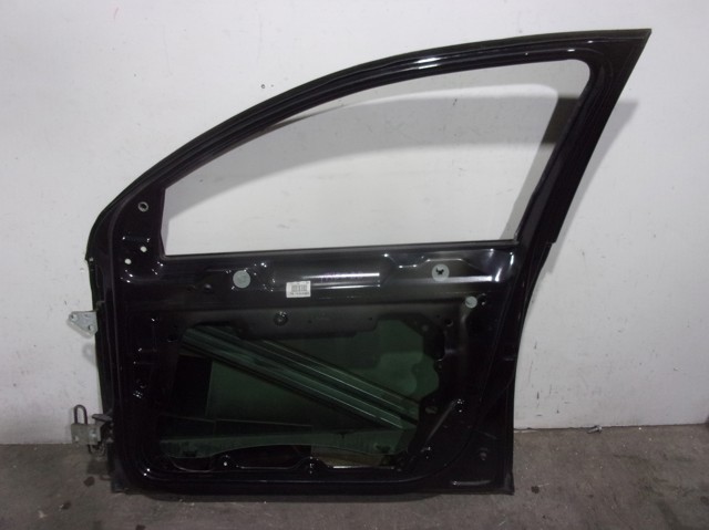 VAG 5K4831056H Puerta delantera derecha  comprar en Murcia