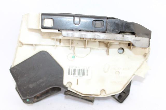 VAG 5K4839015 Cerradura de puerta trasera izquierda  comprar en Albacete