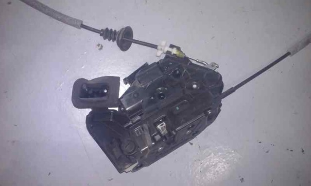 5K4839015 Cerradura de puerta trasera izquierda  disponible Málaga