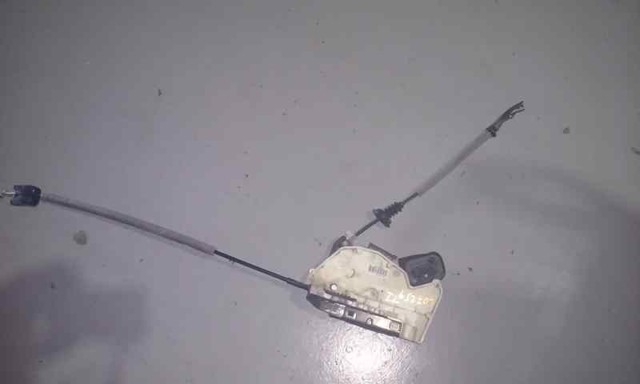 VAG 5K4839015 Cerradura de puerta trasera izquierda  en stock Salamanca
