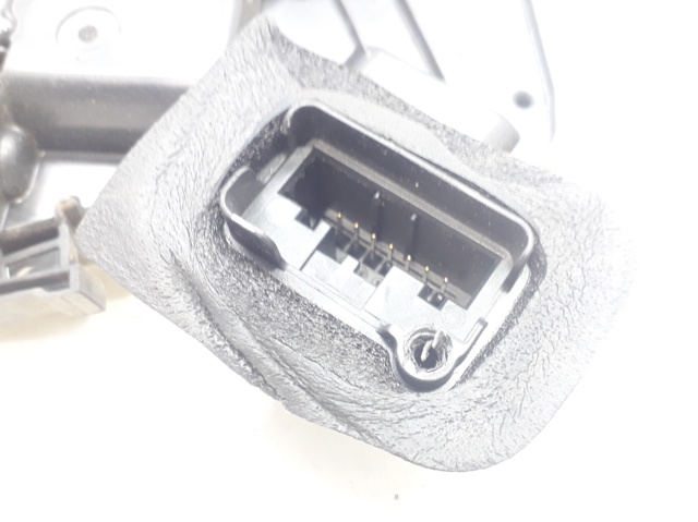 VAG 5K4839015AE Cerradura de puerta trasera izquierda  disponible Lugo