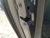 Cerradura de puerta trasera izquierda 5K4839015AE VAG