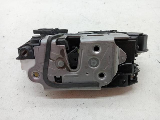 5K4839015AF VAG Cerradura de puerta trasera izquierda  disponible Vigo