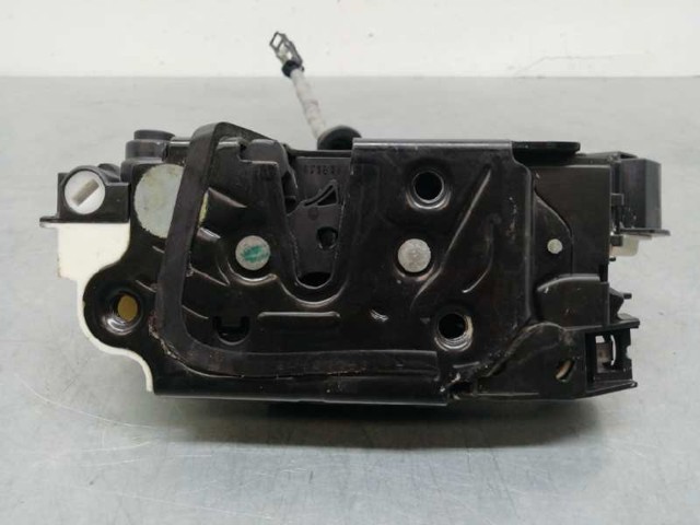 5K4839015F Cerradura de puerta trasera izquierda  comprar en Pontevedra