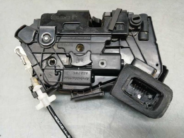 VAG 5K4839015F Cerradura de puerta trasera izquierda  disponible Lugo