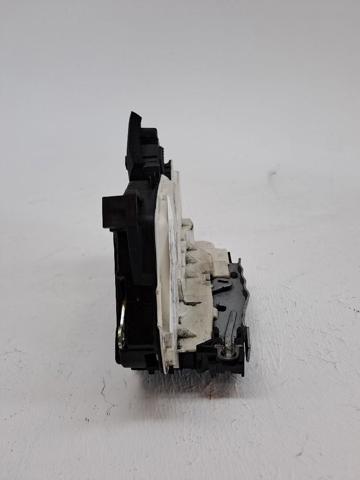 5K4839015F VAG Cerradura de puerta trasera izquierda  en stock Córdoba