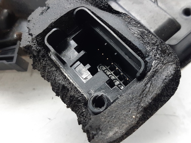 5K4839015R Cerradura de puerta trasera izquierda  comprar en Zaragoza