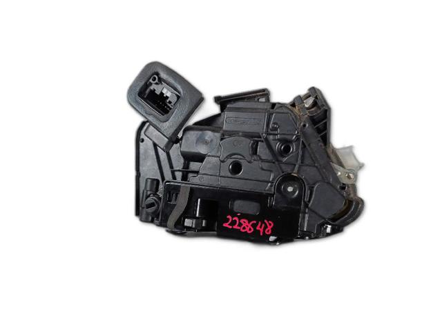 VAG 5K4839015R Cerradura de puerta trasera izquierda comprar Barcelona