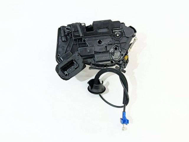 5K4839016Q Cerradura de la puerta trasera derecha  en stock Castellón