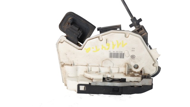 5K4839016Q Cerradura de la puerta trasera derecha  en stock Granada