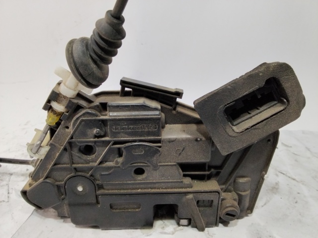 VAG 5K4839016Q Cerradura de la puerta trasera derecha comprar Barcelona