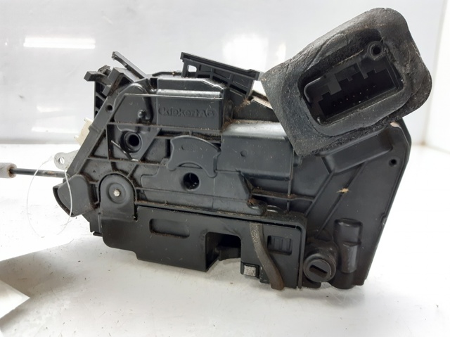 5K4839016R VAG Cerradura de la puerta trasera derecha comprar Bilbao