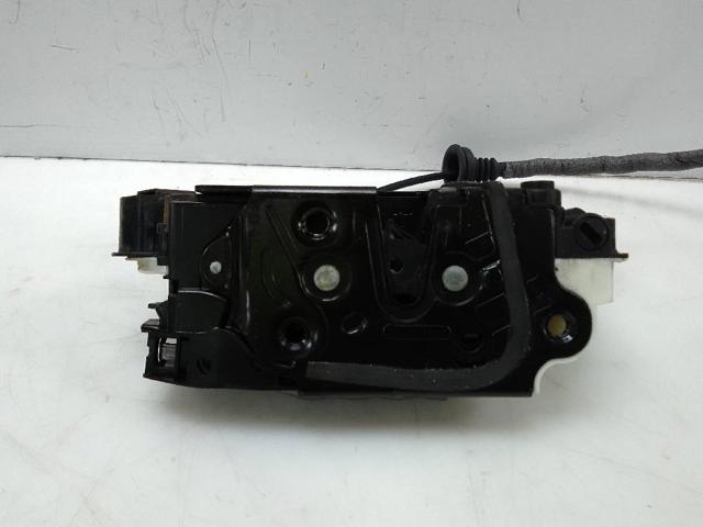 5K4839016R Cerradura de la puerta trasera derecha comprar Girona
