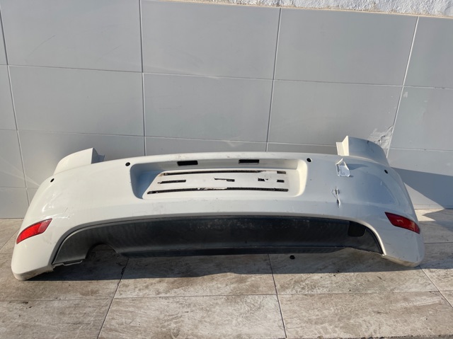 VAG 5K6807421 Parachoques trasero comprar Barcelona