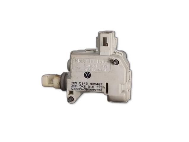 VAG 5K6810773A Cerradura de la tapa del depósito de combustible comprar Barcelona
