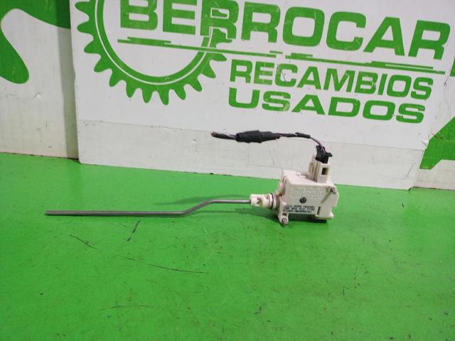 5K6810773A VAG Cerradura de la tapa del depósito de combustible comprar Alcalá