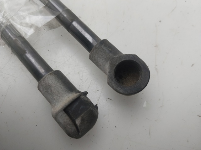 5K6827550B VAG Amortiguador maletero  en stock Huelva