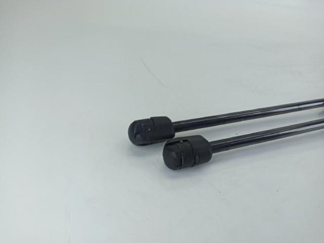 5K6827550D Amortiguador de la tapa del maletero  comprar en Reus