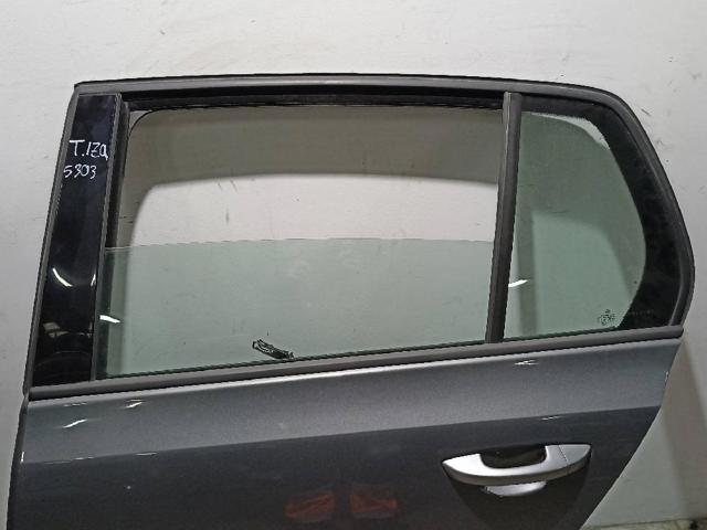 5K6833055K VAG Puerta trasera izquierda  en stock Huelva