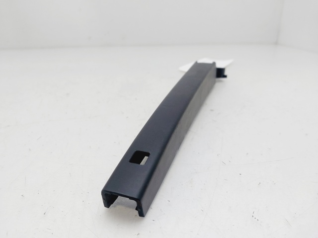 VAG 5K6955707B Brazo del limpiaparabrisas, trasero  en stock Salamanca