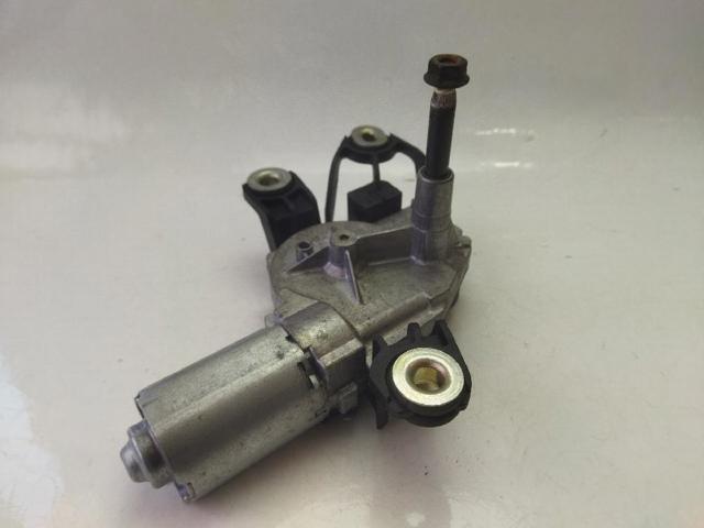 VAG 5K6955711B Motor del limpiaparabrisas trasero  disponible Valladolid