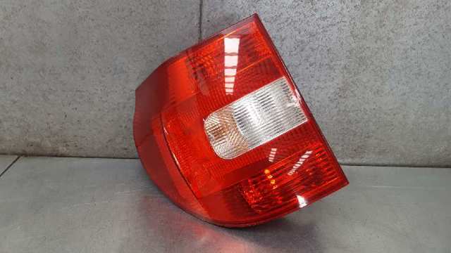 5L0945111 VAG Piloto trasero izquierdo  disponible Vigo