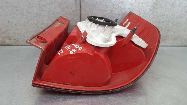 5L0945111 VAG Piloto trasero izquierdo  en stock Córdoba