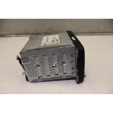 5M0035186J Radio AM/FM universal  disponible Utrera