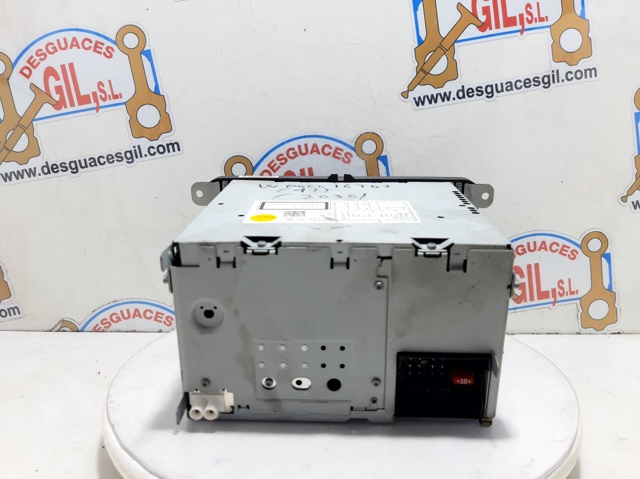 5M0035186J Radio AM/FM universal  en stock Sabadell