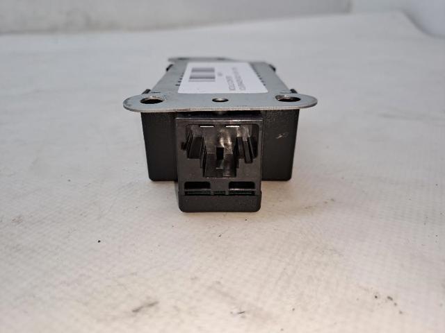 VAG 5M0035570B Amplificador de señal de antena comprar Barcelona