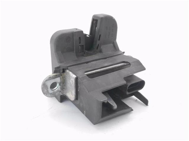 5M0827505B Cerradura de tapa de maletero  comprar en Pontevedra