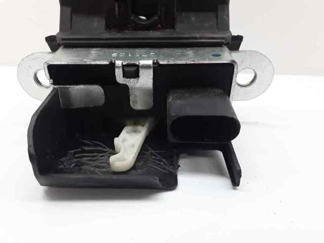 5M0827505E Cerradura de tapa de maletero  comprar en Zaragoza
