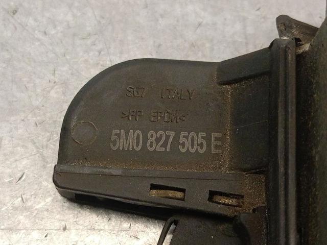 5M0827505E Cerradura de tapa de maletero  disponible Utrera