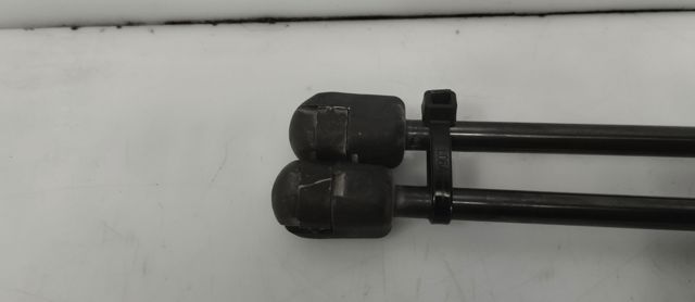 5M0827550A Amortiguador de la tapa del maletero  comprar en Zaragoza