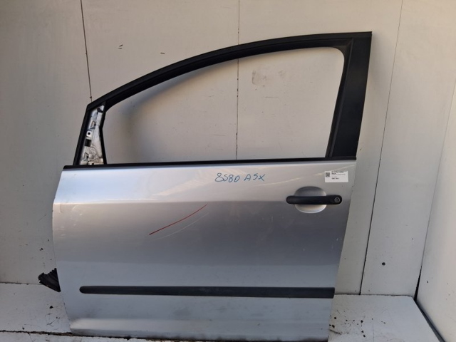 Puerta del conductor Volkswagen Golf V (5M1, 521)