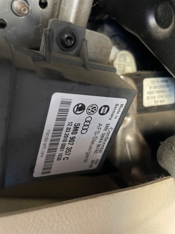 5M0907357C VAG Módulo de control de iluminación adaptativa (ECU)  en stock Córdoba
